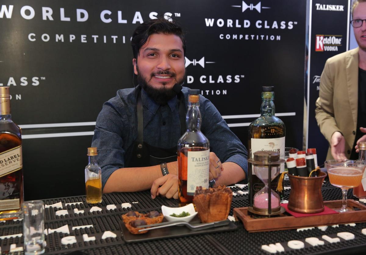gaurav-dhyani-indian-bartender-of-the-year-world-class-2018-min.jpg