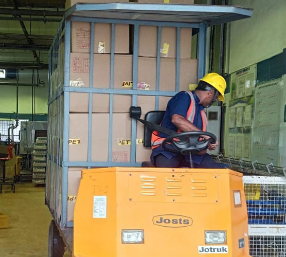Worker in guinness factory